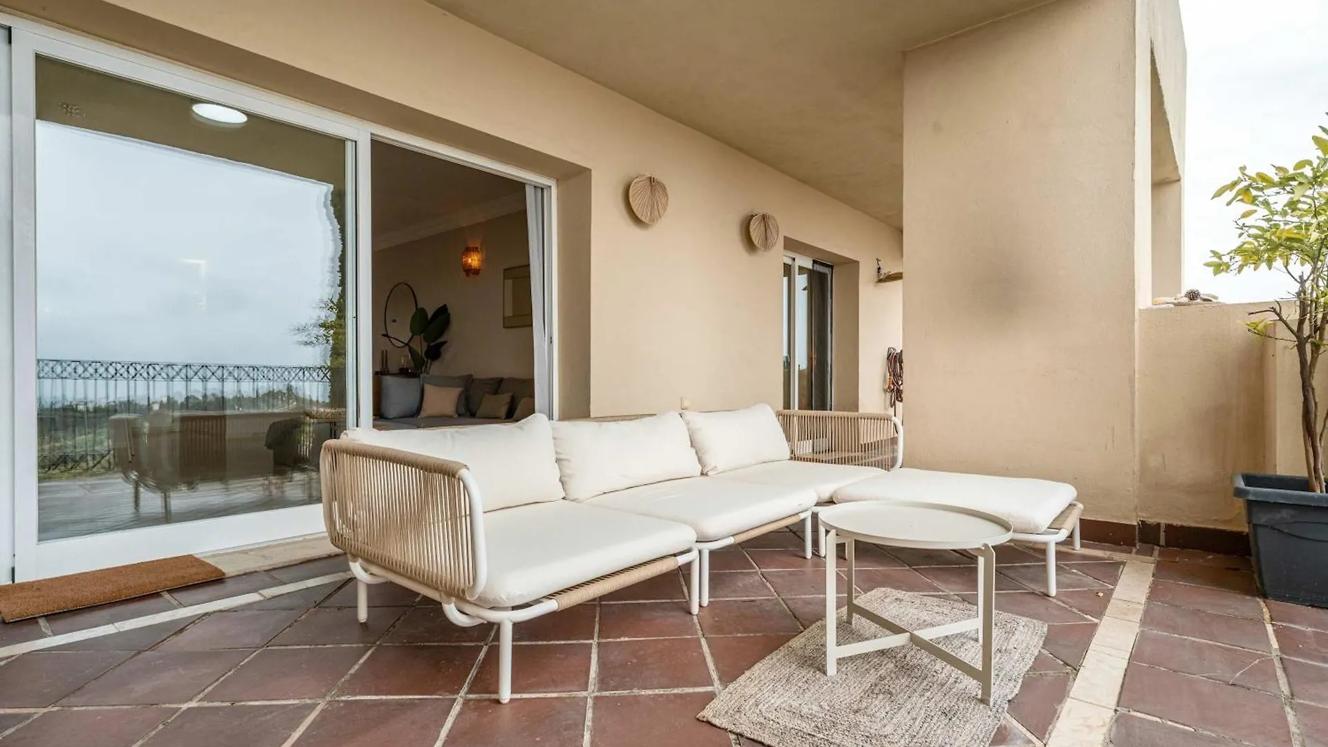דירות אסטפונה Sea & Sun Hills Views Pool Jacuzzi